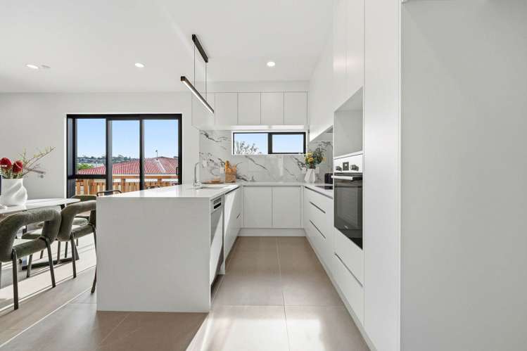 Lots1-3/12 Totaravale Drive Totara Vale_26