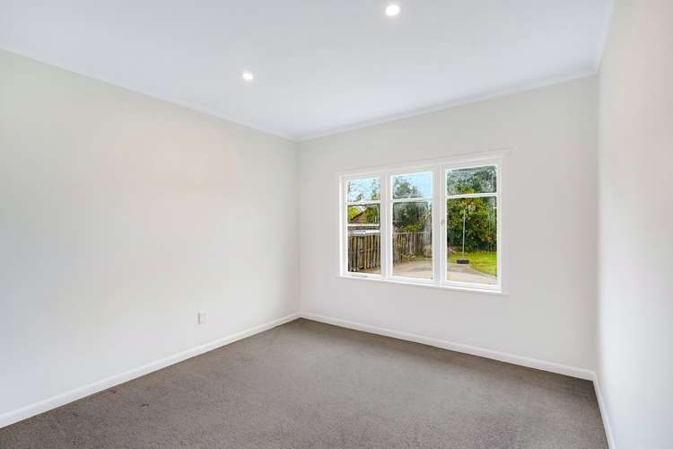 85 Fox Street 1074_11