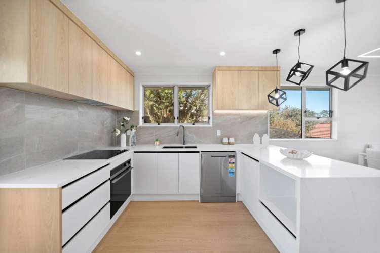 1/9 Abelia Place Papatoetoe_1