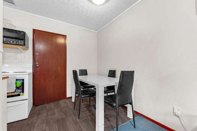 2/139 Shirley Road Papatoetoe_5