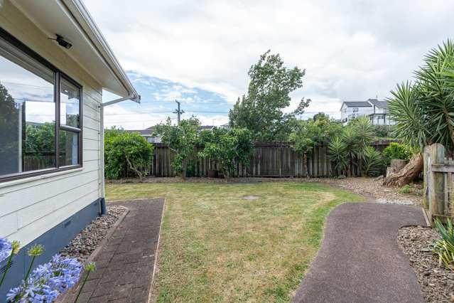 135 Tuhikaramea Road Dinsdale_2