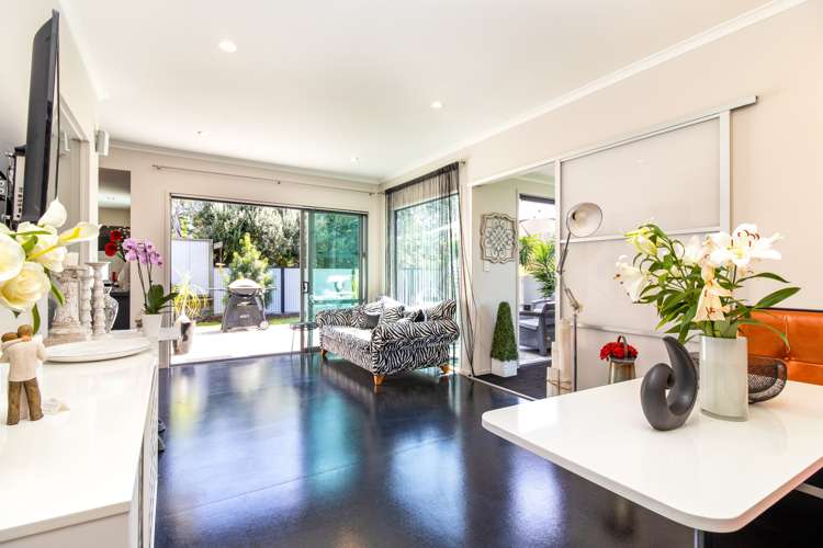 27 Pompano Key Papamoa_5