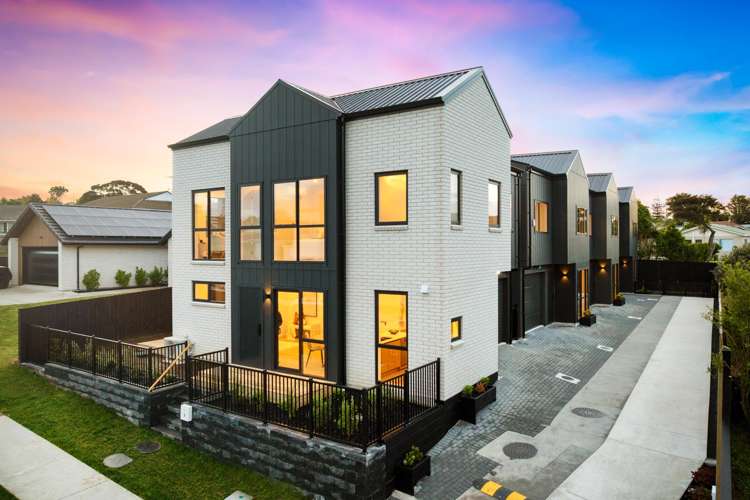 3A, 3B and 3D Towra Place Botany Downs_4