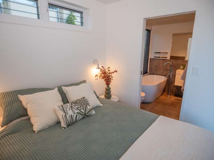 27 Adamson Road Taipa_24