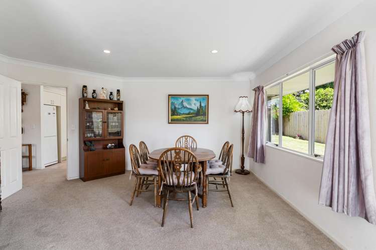 5 Stewart Gibson Place Manurewa_4