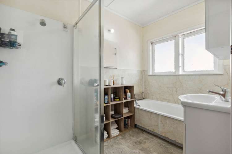 12 Staines Avenue Mangere East_12