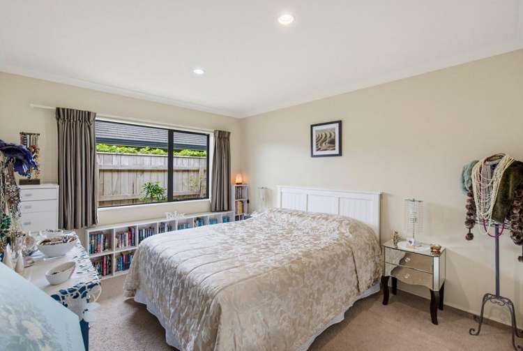 143 Milne Drive Paraparaumu_30