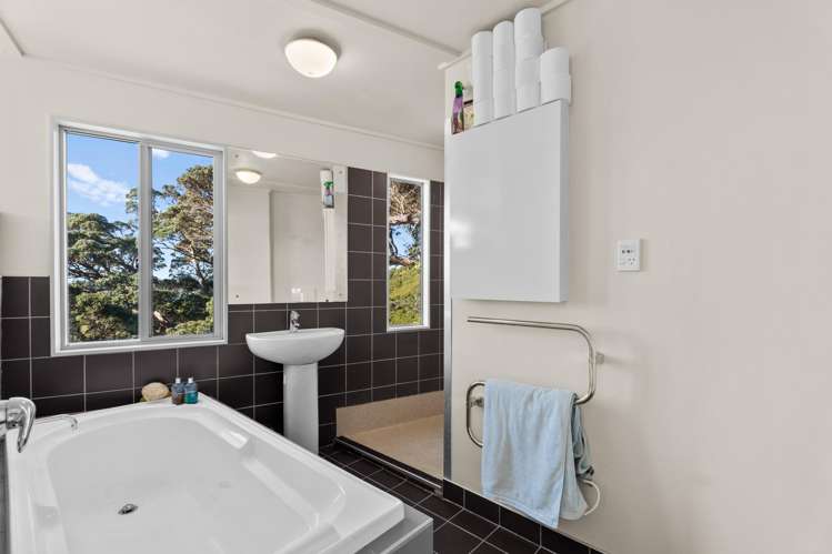 1 Rothschild Terrace Waiheke Island_14