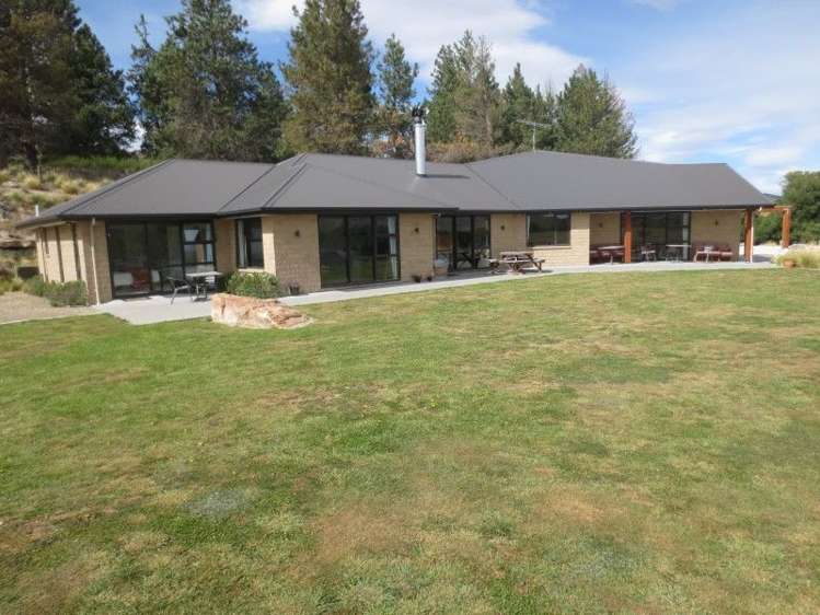 3422 Ida Valley Omakau Road Oturehua Central Otago Houses for