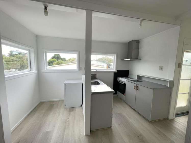 7 Croydon Road New Lynn_3