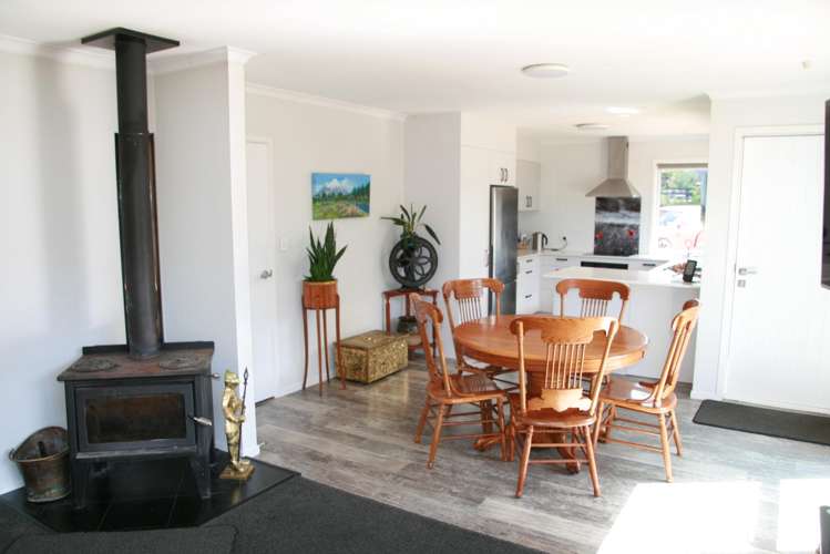 970 Pembroke Road West Stratford West_15