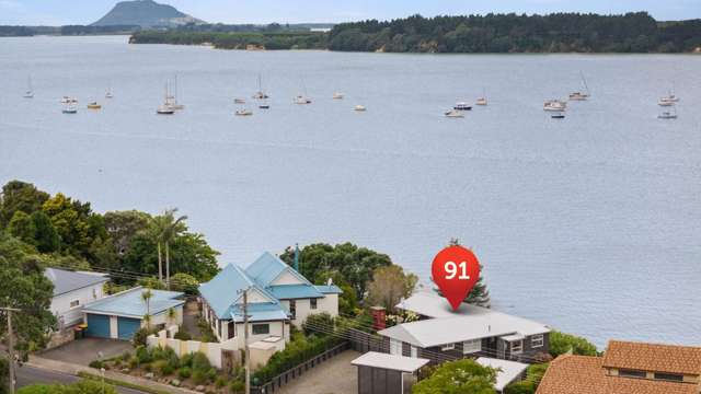 Harbourfront Charm with Views, Studio & Boathouse