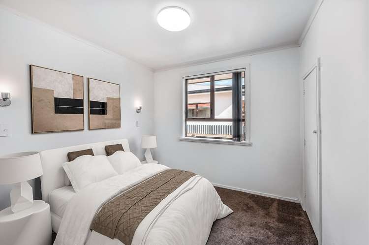 42 Alamein Crescent Onekawa_7