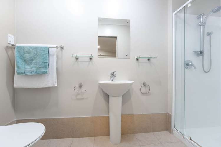 12/46 Carlos Drive Flat Bush_16