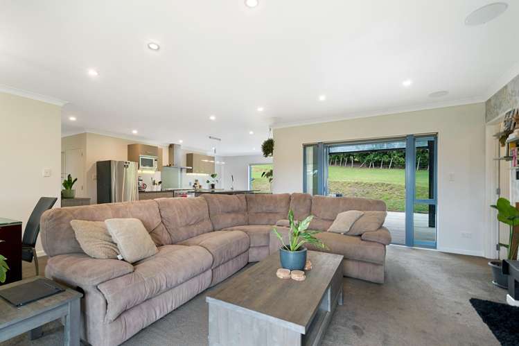 141 Mangakura Road Helensville_17