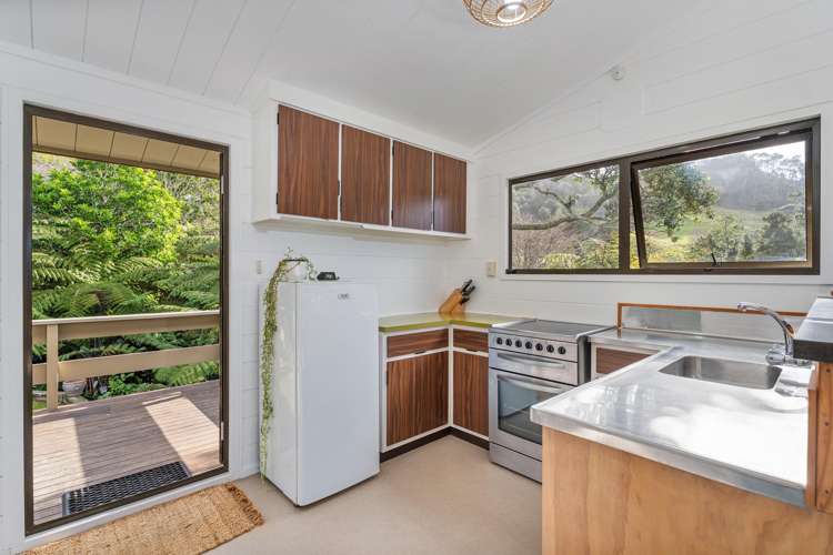 39 Grange Road Hahei_7