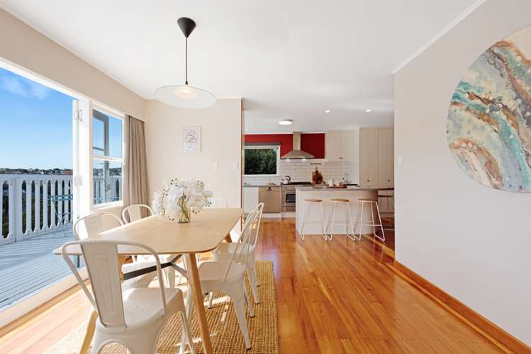 13 Cornford Street Karori_17