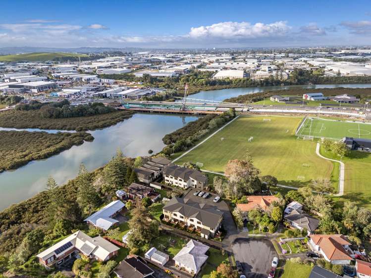 12 Wanaka Place Pakuranga Heights_13