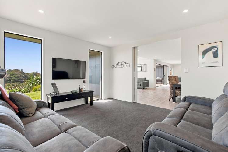 80 Clearview Road Lepperton_17