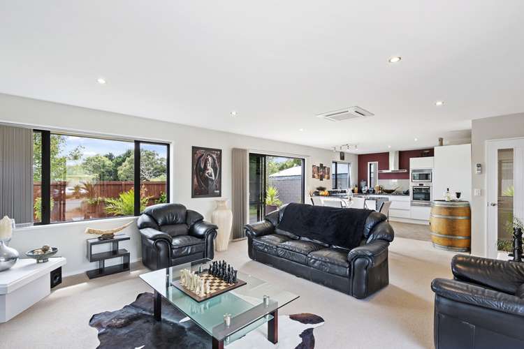 35 Woodlands Place Aranui_3
