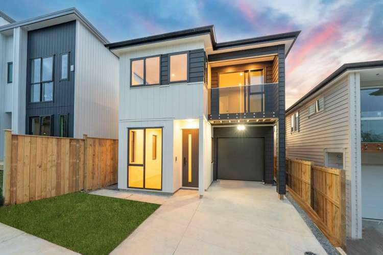 17 Sagitta Drive Flat Bush_3