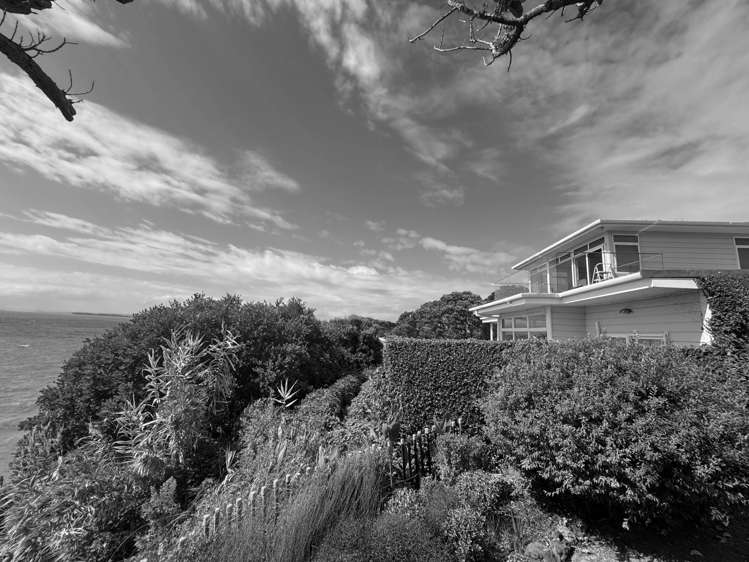 116A Vauxhall Road Narrow Neck_0