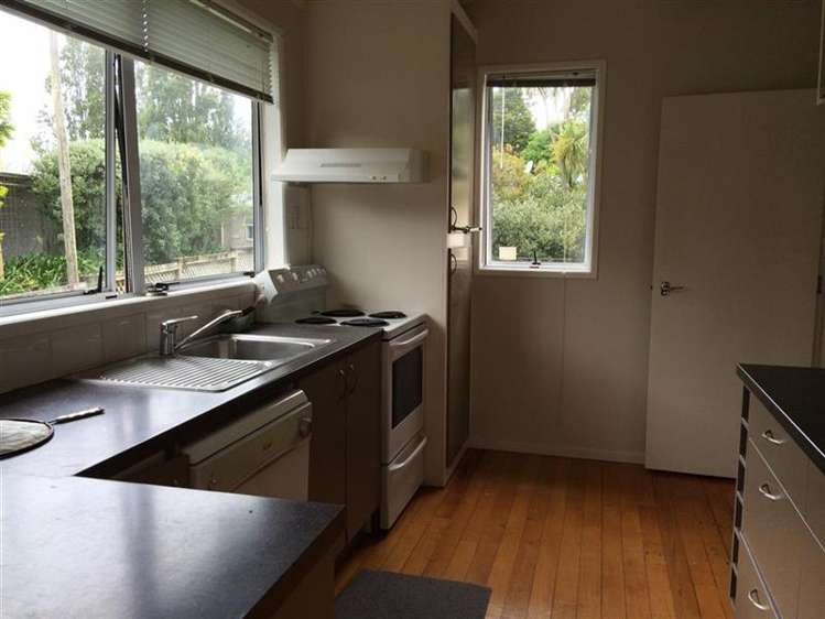 35 Angelo Avenue Howick_11