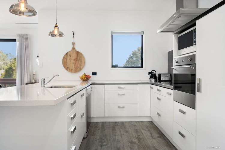 18 Niccone Place Bombay_1