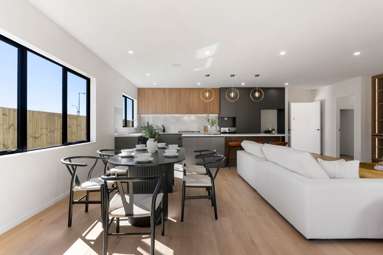 167 Otuwairoa Esplanade_4