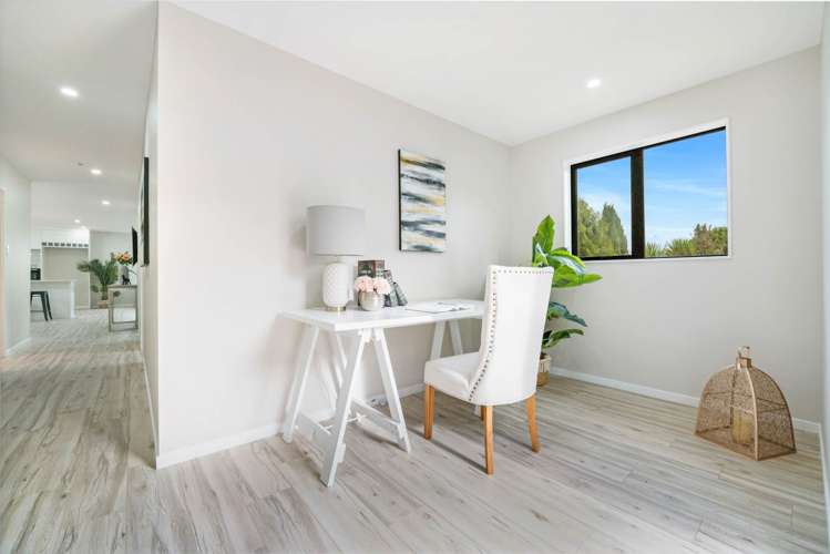 8a Takapu Street Henderson_13