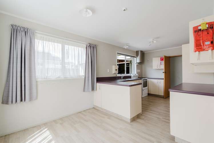 27 Balloch Street Fairfield_7