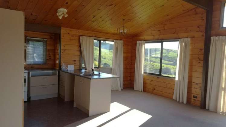 591D East Coast Road Kaiaua_13
