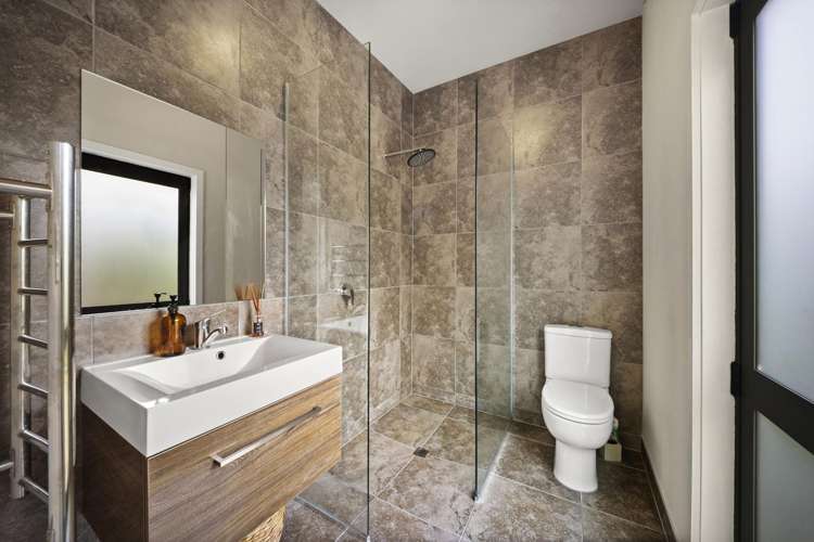 3761 State Highway 23 Raglan_12