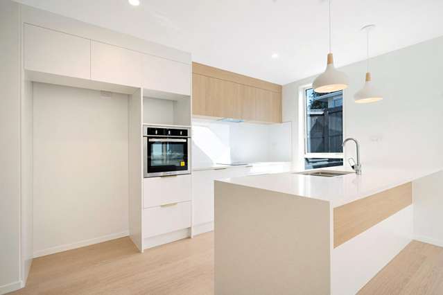 D/24 Pipitea Place Massey_2