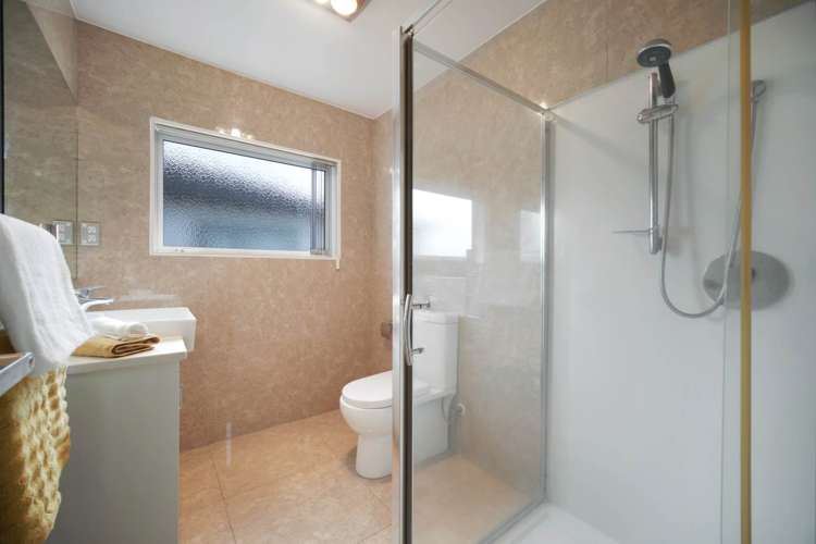 21 Charlestown Drive Flat Bush_16