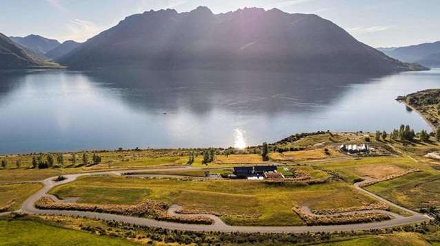 Agents tight-lipped as lakeside mansion sells for nearly $19m - Queenstown's biggest sale this year
