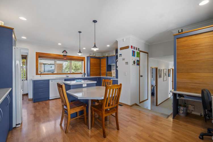 79 Utuhina Road Springfield_8