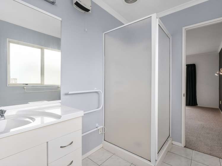 48 Ocean Crest Papamoa_7