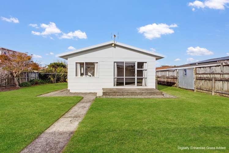 27A Tiverton Crescent Whalers Gate_1