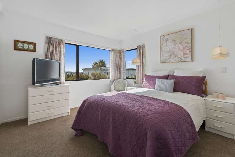 2/161 Stredwick Drive Torbay_15