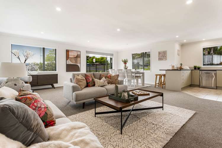 6 Brookwood Drive Henderson_5