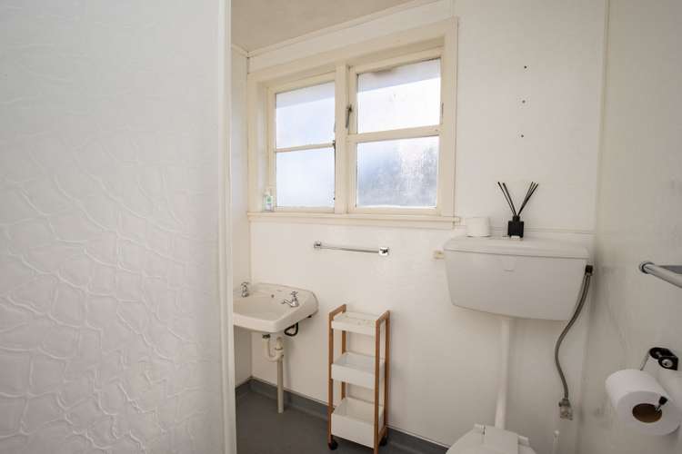 687 State Highway 25 Waitakaruru_9