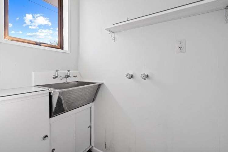 3b Birdwood Street Featherston_8