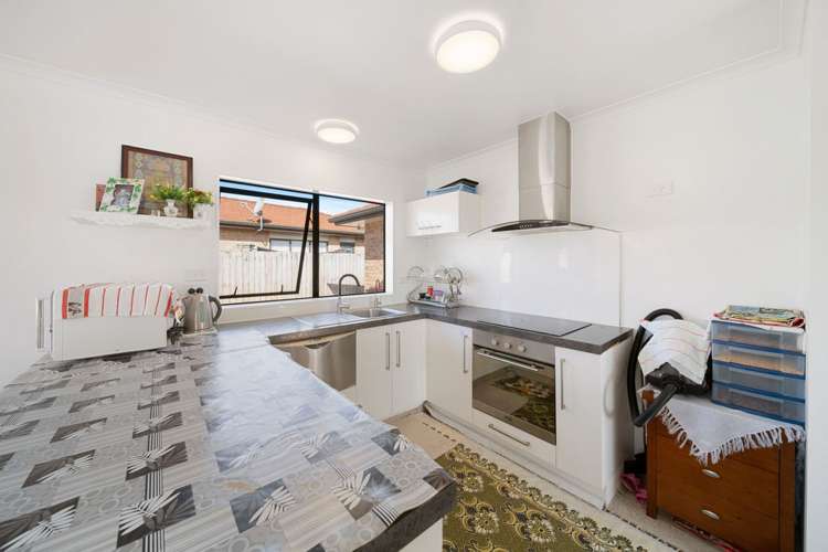 2/415 Roscommon Road Clendon Park_7