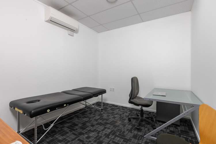 2B/16 Florence Avenue Orewa_12