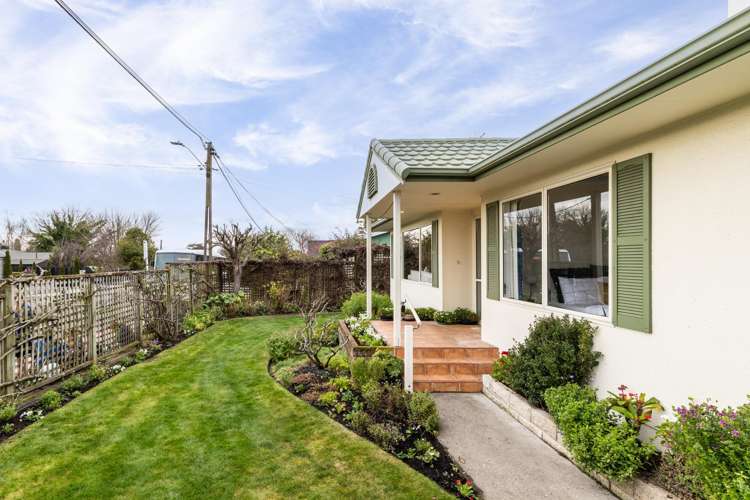 2 Guthrie Road Havelock North_11