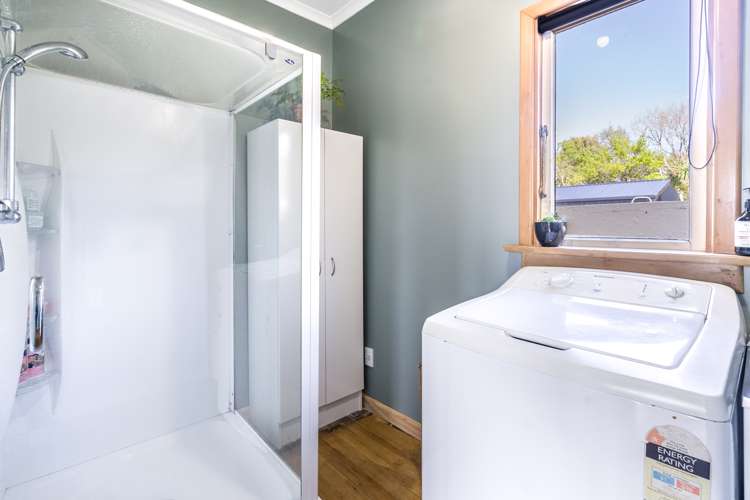 99 Black Road Otatara_11