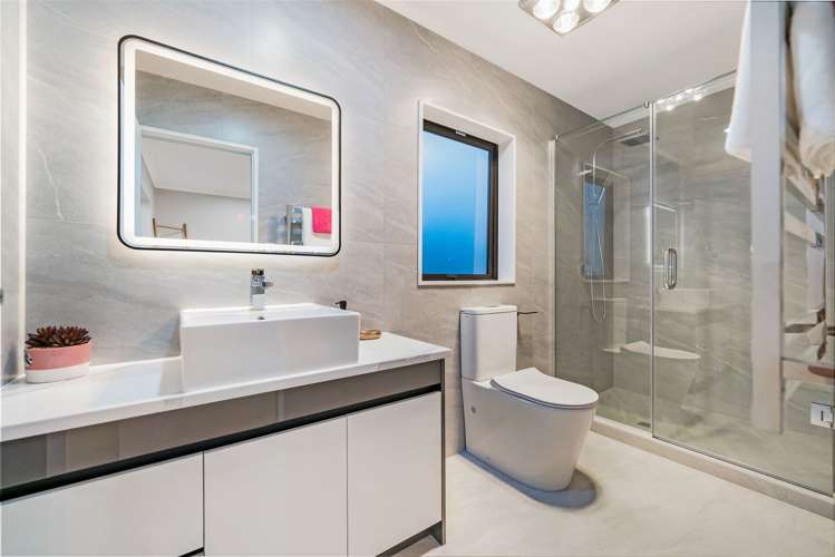 10 Uru Drive Flat Bush_27