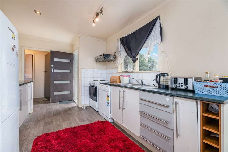 37 Metcalfe Road Ranui_5