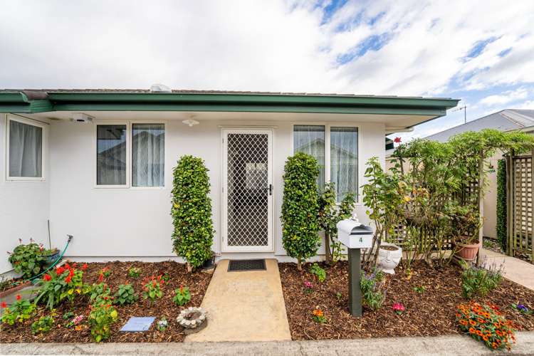 4 Ivy Crescent Richmond_1